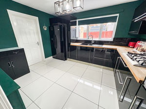 Photo 12- click for photo gallery